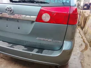 Toyota Sienna 2008 Blue