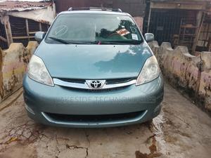 Toyota Sienna 2008 Blue