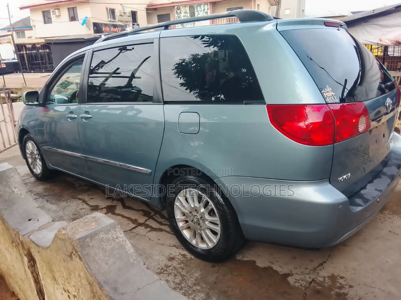 Toyota Sienna 2008 Blue