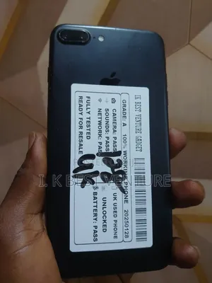 Apple iPhone 7 Plus 128 GB Black