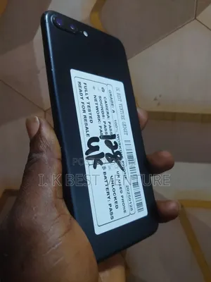 Apple iPhone 7 Plus 128 GB Black
