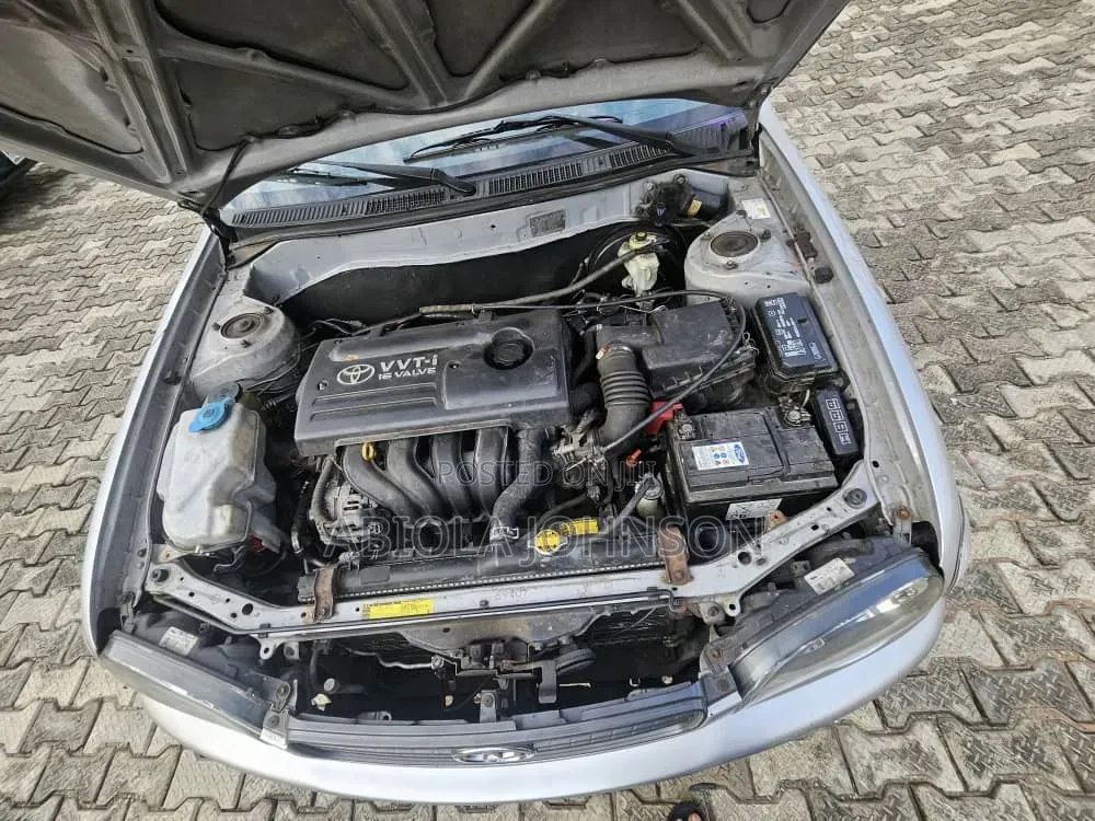 Toyota Corolla 2003 Silver