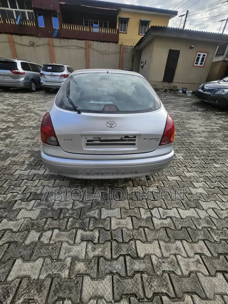 Toyota Corolla 2003 Silver