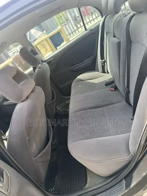 Toyota Avensis 2005 Black