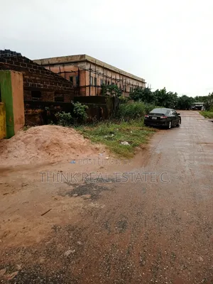 Land Along Nova Tarred Road at Ugbowo for 30m Naira Slightly Negotiabl