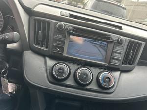 Toyota RAV4 LE AWD (2.5L 4cyl 6A) 2016 Gray