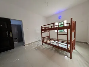 3bdrm Block of Flats in Meadow View Estate, Ogombo for rent
