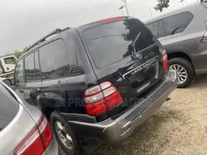 Toyota Land Cruiser 2004 Black