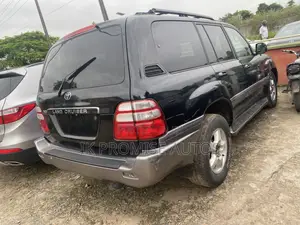 Toyota Land Cruiser 2004 Black