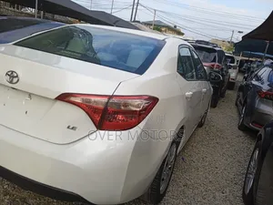 Toyota Corolla 2017 White