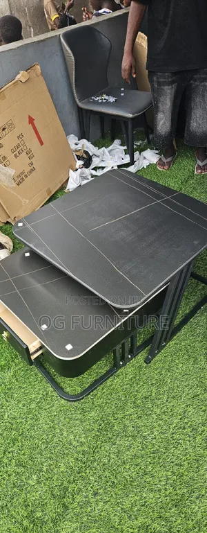 A Unique Portable Luxury Marble Center Table Available as Seen.