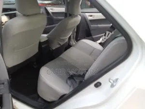 Toyota Corolla 2017 White