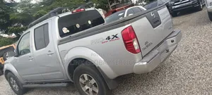 Nissan Frontier 2012 Silver