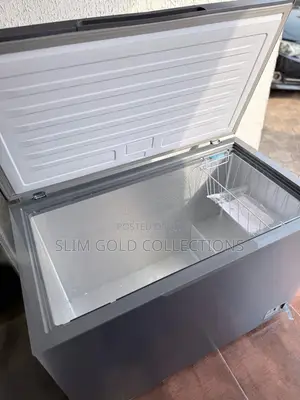 Solid-Top Compact Deep Chest Freezer (Dark Grey Edition)