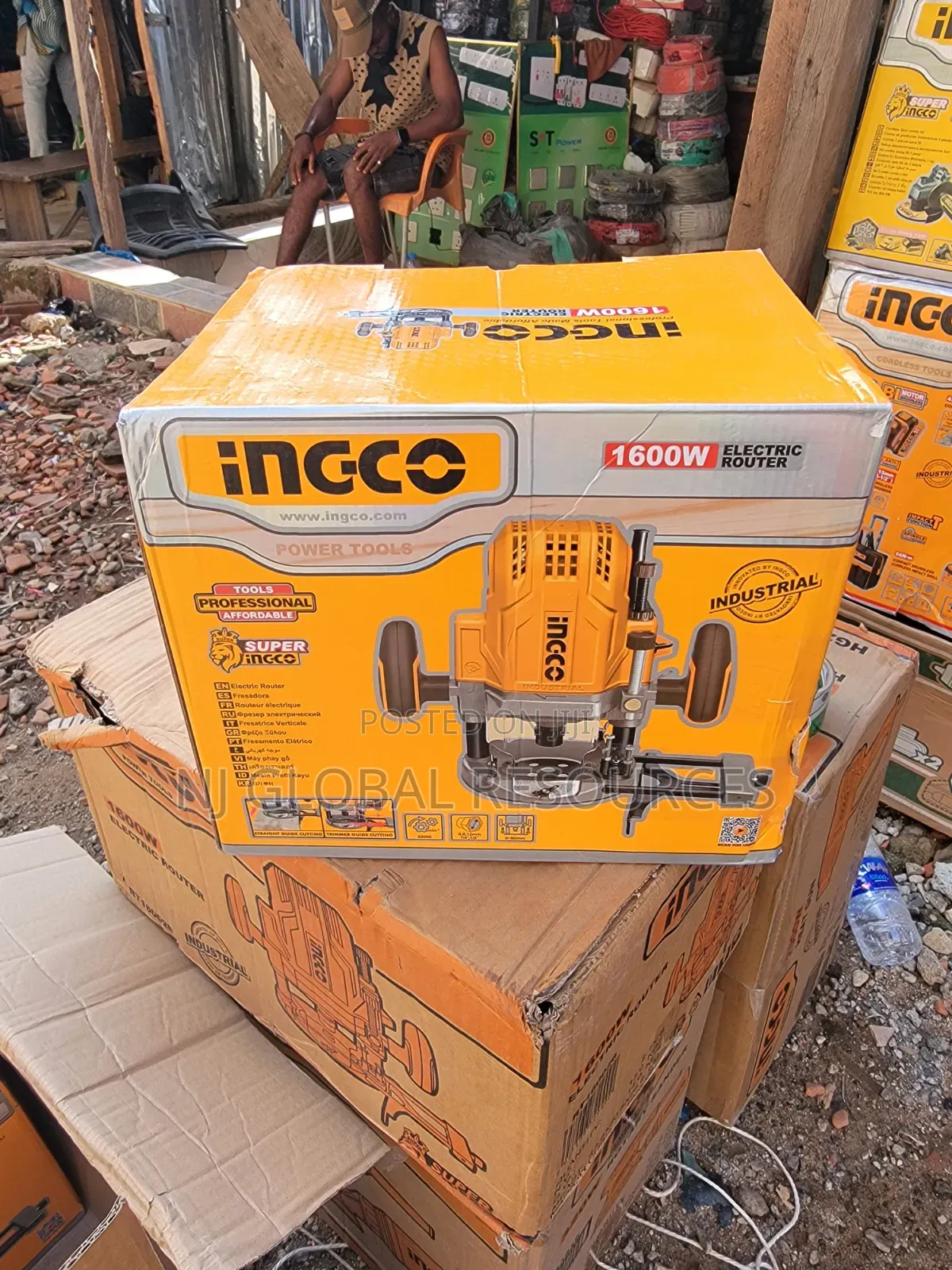 Electric Router 1600w Ingco
