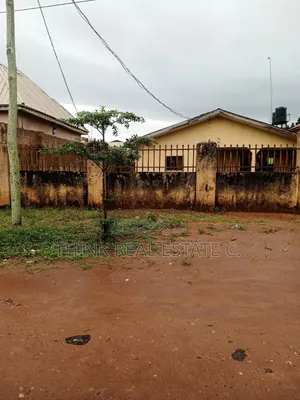 Land With a 2flat on It at Ugbowo,Benin City