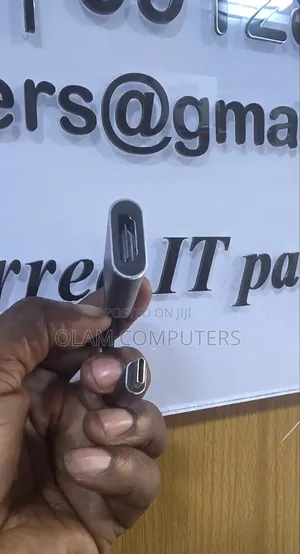 QGeeM USB-C to HDMI Adapter