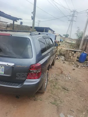 Toyota Highlander 2006 Blue