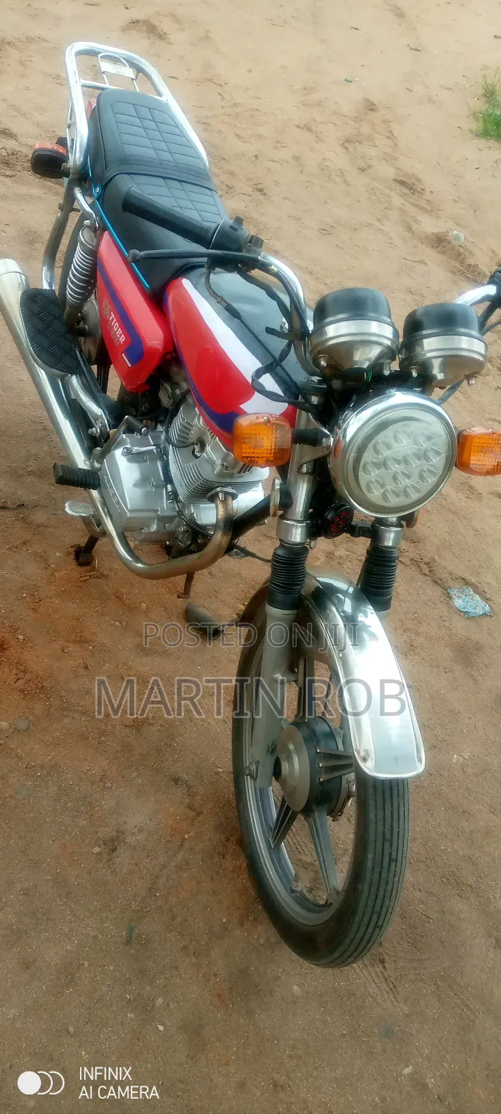 TVS Apache 160 4V 2019 Red