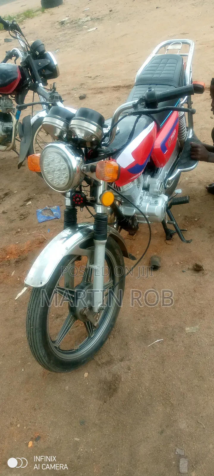 TVS Apache 160 4V 2019 Red