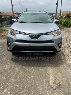 Toyota RAV4 Limited AWD (2.5L 4cyl 6A) 2016 Silver