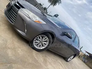 Toyota Camry LE 4dr Sedan (2.5L 4cyl 6A) 2017 Gray
