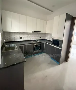 4bdrm Duplex in Off Freedom Way, Lekki Phase 1 for rent