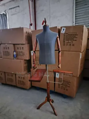 Nova G Mannequin Enterprise