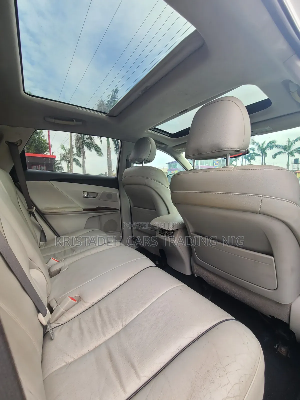 Toyota Venza AWD 2010 White