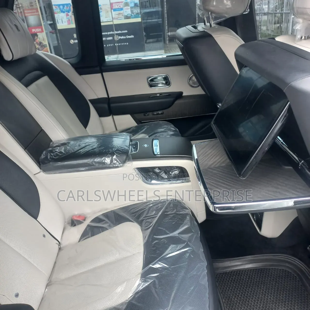 Rolls-Royce Cullinan Base 2020 Black