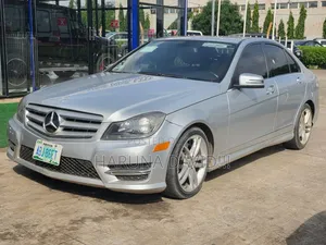 Mercedes-Benz C300 2013 Silver