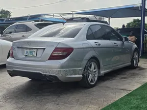 Mercedes-Benz C300 2013 Silver