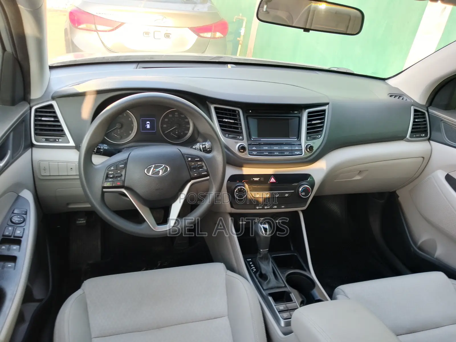 Hyundai Tucson 2015 Silver