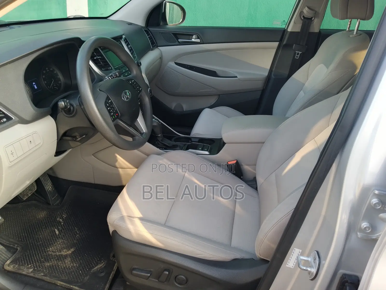 Hyundai Tucson 2015 Silver