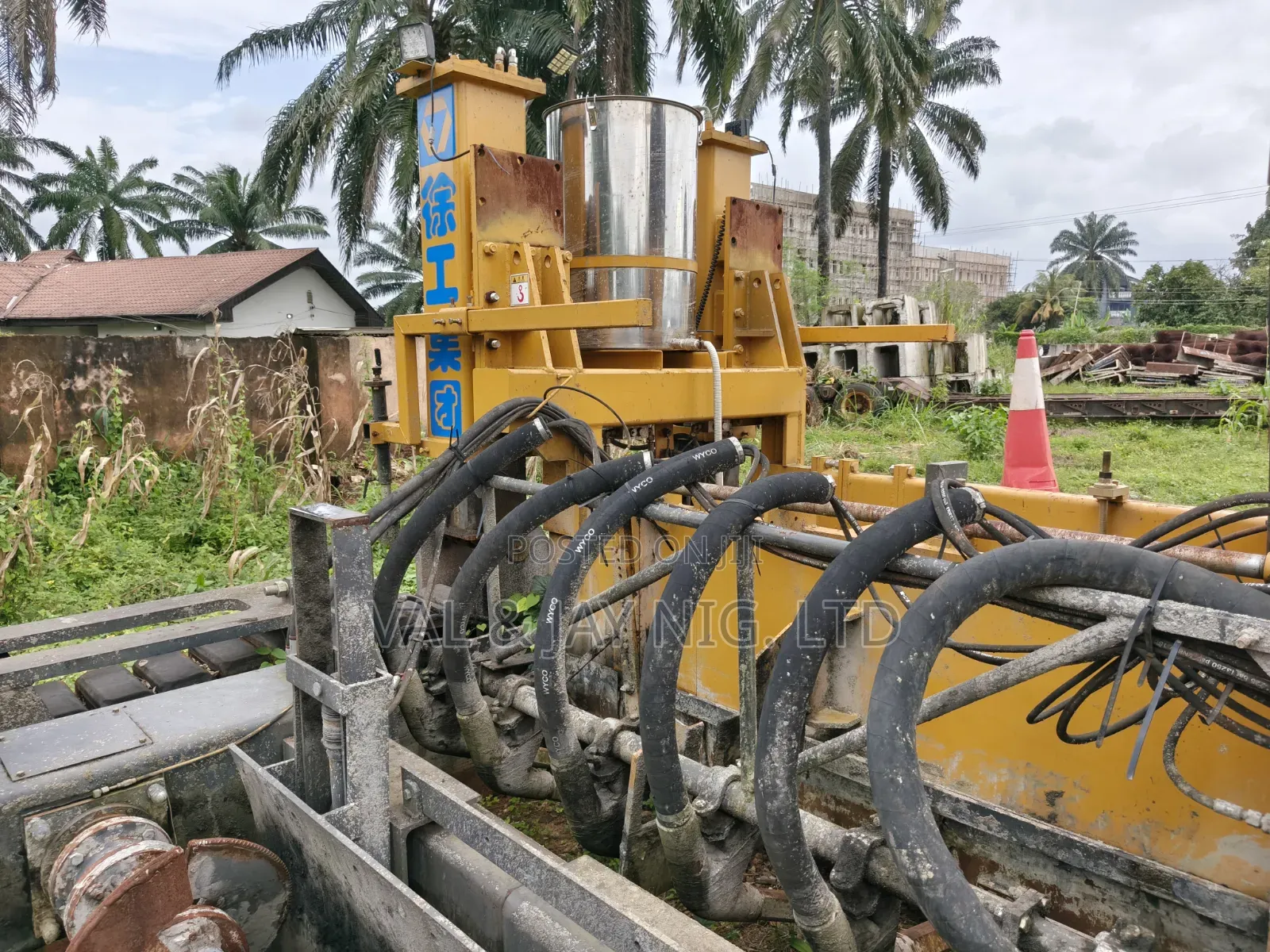 XCMG Slipform Concrete Paving Machine - 2024 Model