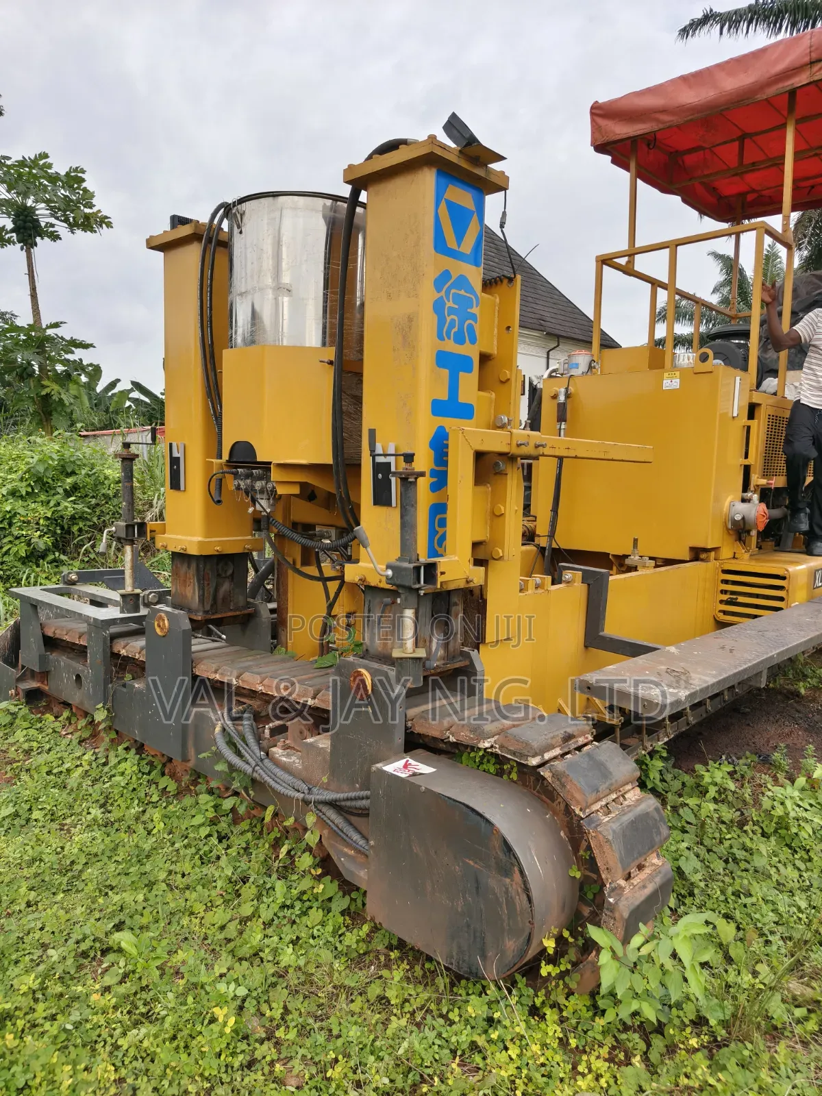 XCMG Slipform Concrete Paving Machine - 2024 Model