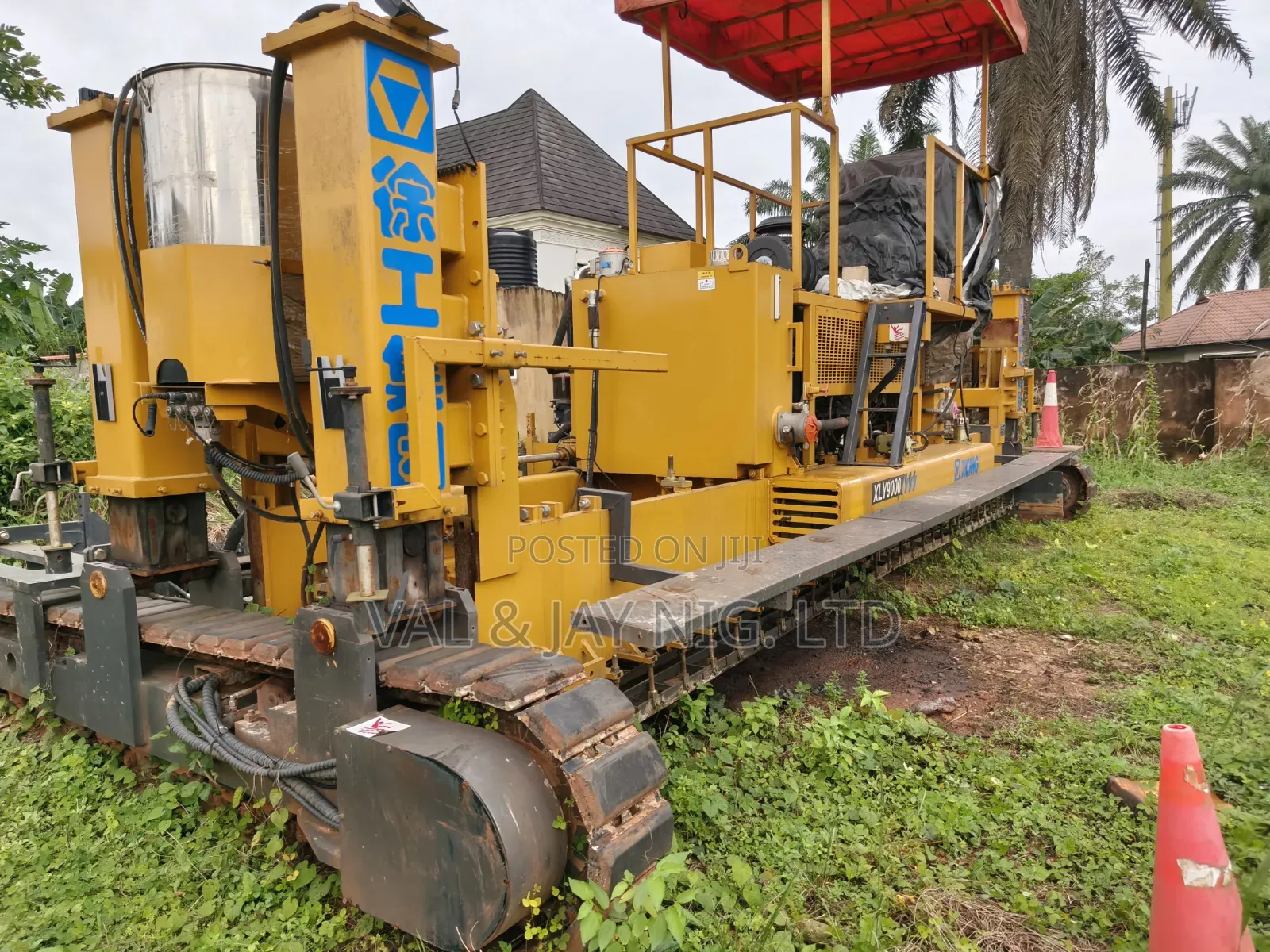 XCMG Slipform Concrete Paving Machine - 2024 Model