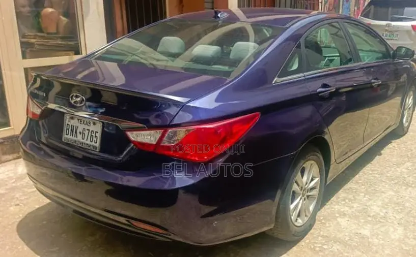 Hyundai Sonata 2013 Blue