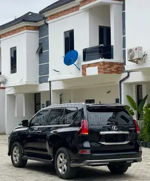 Lexus GX 460 2011 Black