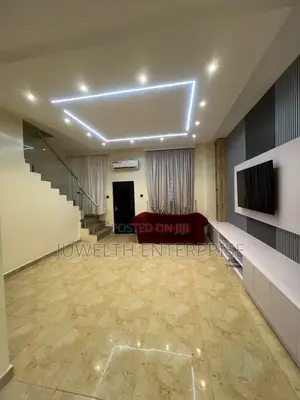 3bdrm Duplex in Lekki Phase 1 for rent