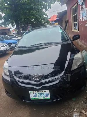 Toyota Yaris 2008 Black