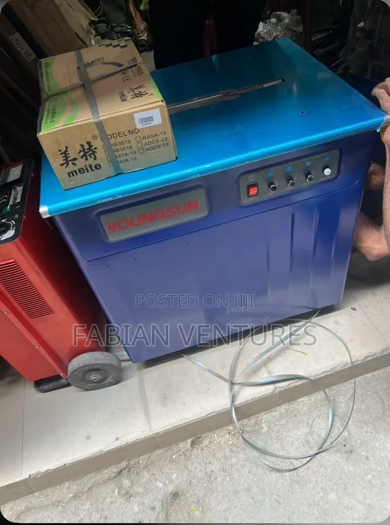 Automatic Carton Strapping Machine