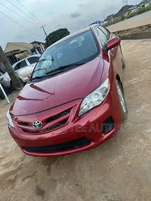 Toyota Corolla L 4-Speed Automatic 2013 Red