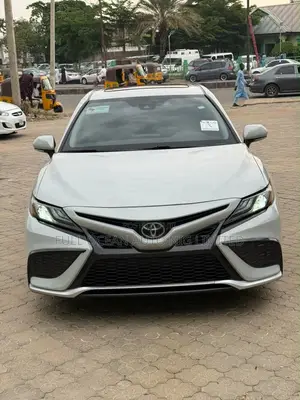 Toyota Camry XSE 2023 Burgundy