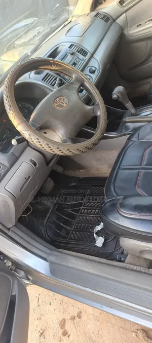 Toyota Camry 2004 Silver
