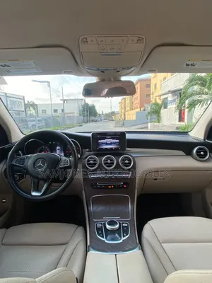 Mercedes-Benz GLC-Class 2017 White