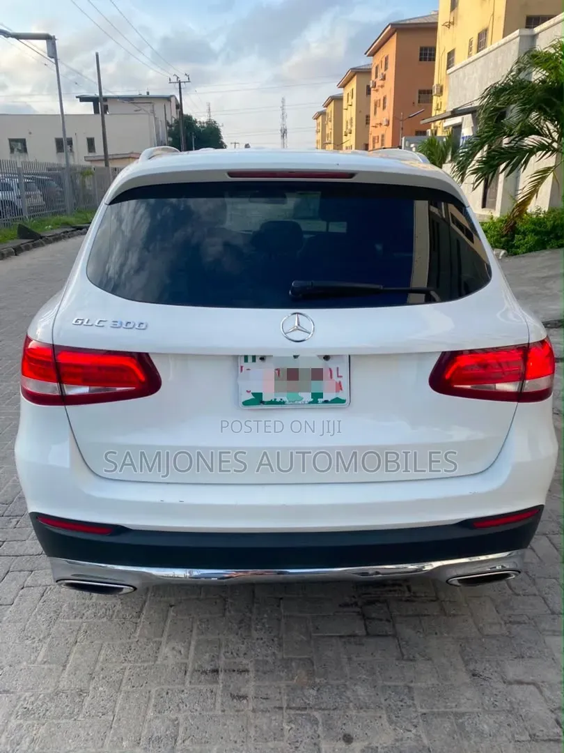 Mercedes-Benz GLC-Class 2017 White