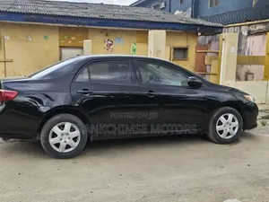 Toyota Corolla 2010 Black