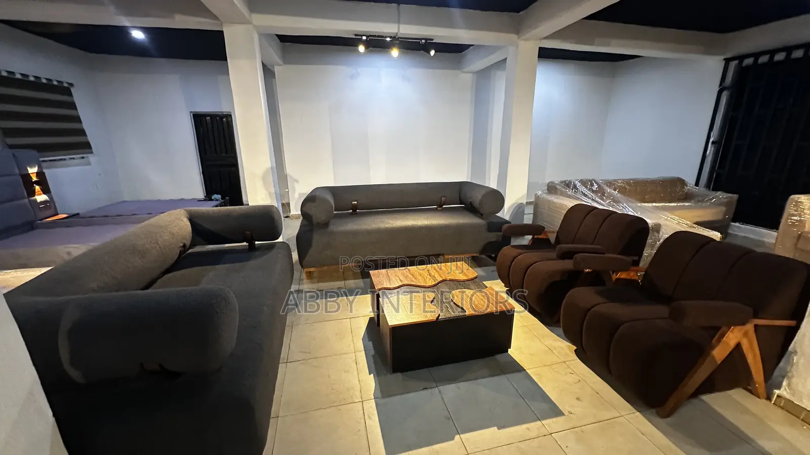 7 Seater Sofa/Chairs