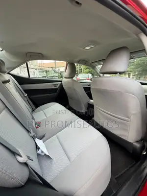 Toyota Corolla 2016 Red